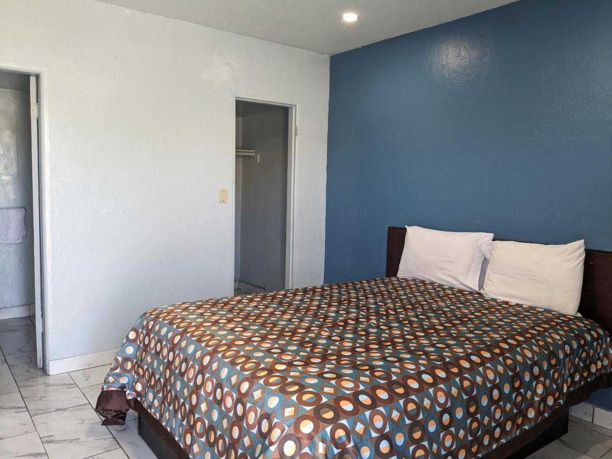 Green Spot Motel Викторвилл Экстерьер фото